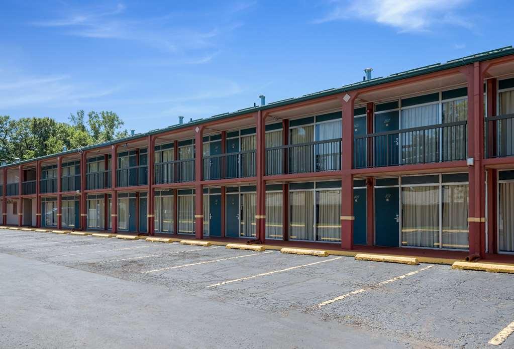 Americas Best Value Inn St. Joseph At I-29 Eksteriør billede