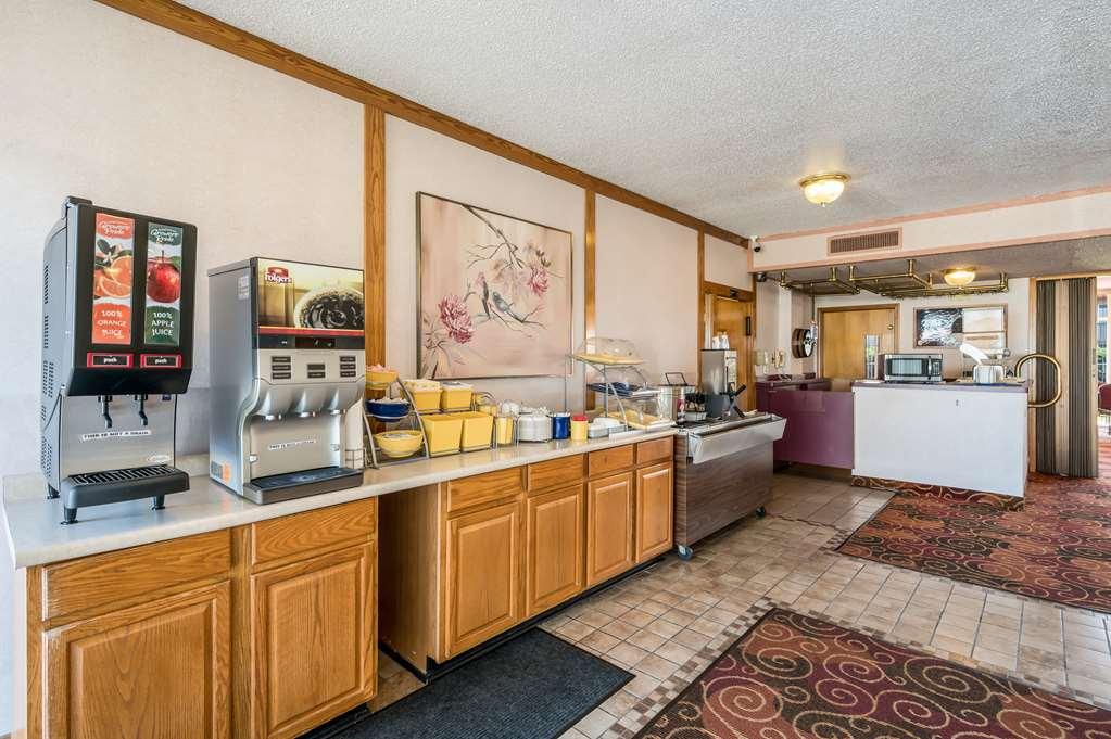 Americas Best Value Inn St. Joseph At I-29 Restaurant billede