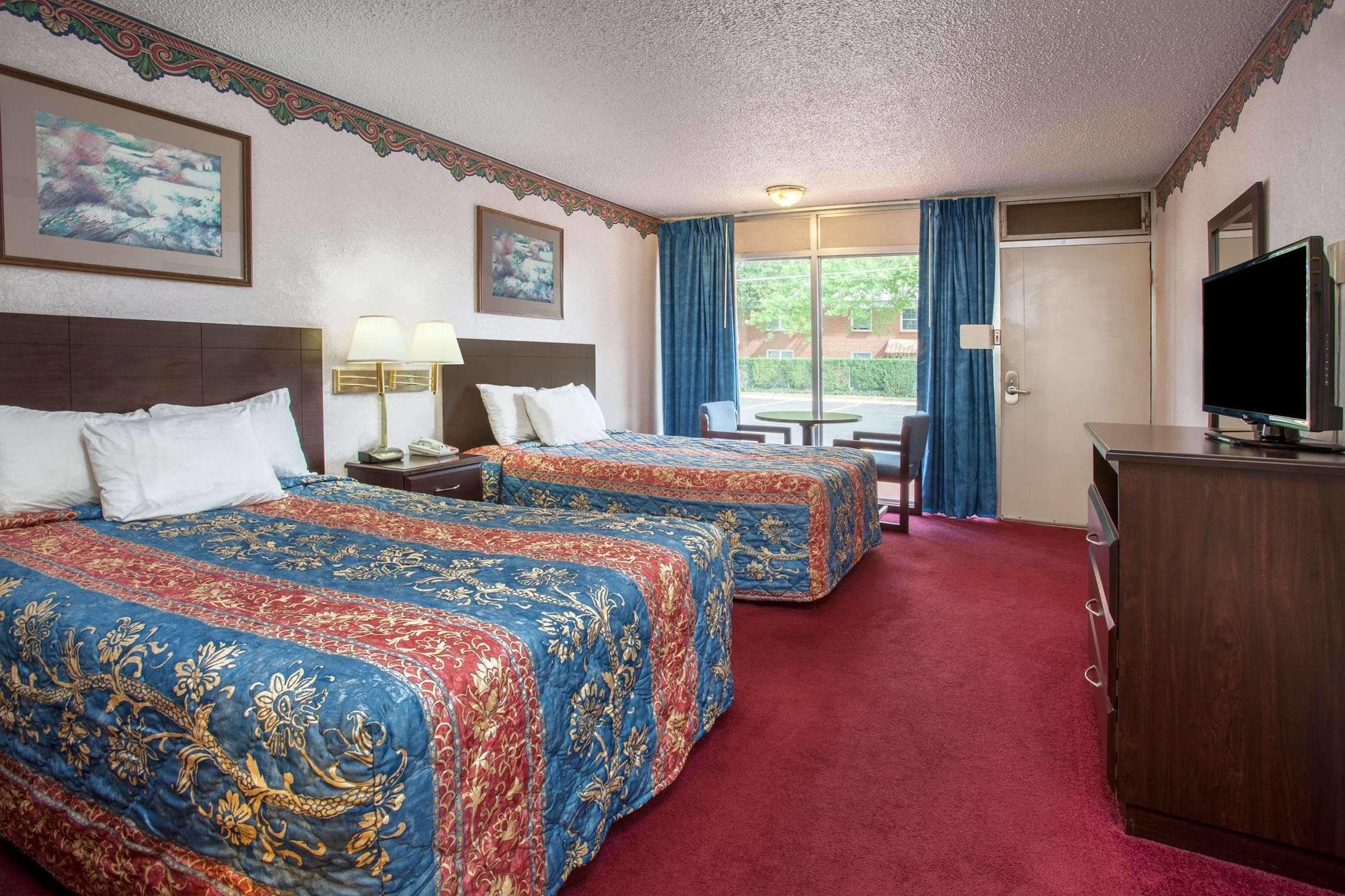 Americas Best Value Inn St. Joseph At I-29 Eksteriør billede