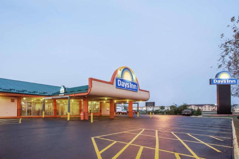 Americas Best Value Inn St. Joseph At I-29 Eksteriør billede